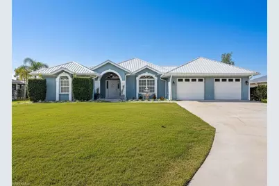 1261 Riverbend Dr, Labelle, FL 33935 - Photo 3