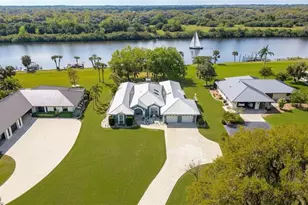 1261 Riverbend Dr, Labelle, FL 33935 - Photo 1