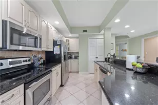 2797 First St, Fort Myers, FL 33916 - Photo 19