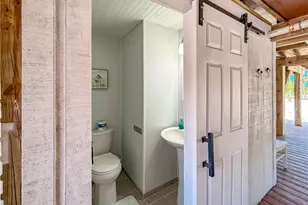 541 Gulf Ln, Upper Captiva, FL 33924 - Photo 49