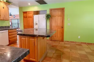 4240 Riverview Rd, Fort Myers, FL 33905 - Photo 13