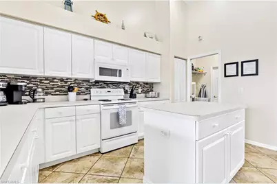 1809 Savona Pkwy, Cape Coral, FL 33904 - Photo 15