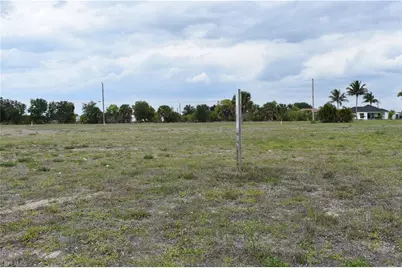 1305 Tropicana Pkwy W, Cape Coral, FL 33993 - Photo 3