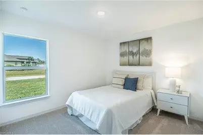 639 Crossarm Ave S, Lehigh Acres, FL 33974 - Photo 5