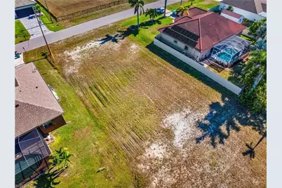4609 NW 31st St, Cape Coral, FL 33993 - Photo 9