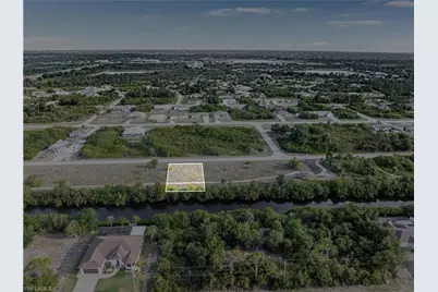 12944 Xavier Ave, Port Charlotte, FL 33981 - Photo 17