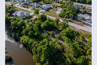 12217 Clarendon Ave, Port Charlotte, FL 33981 - Photo 11