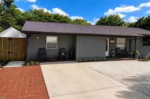 7262 Fair Oaks St, Spring Hill, FL 34606 - Photo 1