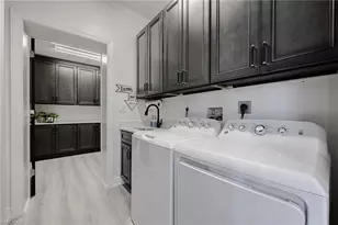 3426 Hancock Bridge Pkwy, North Fort Myers, FL 33903 - Photo 21