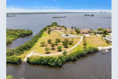 2431 N Westwood Dr, North Fort Myers, FL 33917 - Photo 41