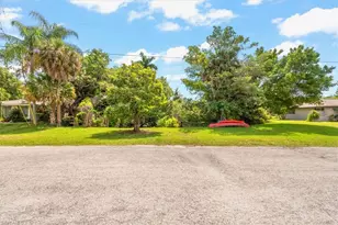 2431 N Westwood Dr, North Fort Myers, FL 33917 - Photo 31