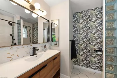 2431 N Westwood Dr, North Fort Myers, FL 33917 - Photo 15
