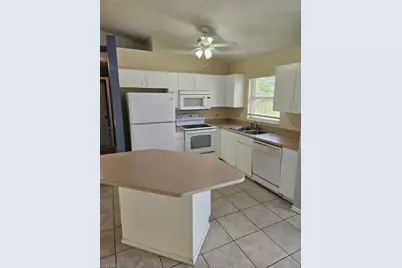1703 Hibiscus Ave, Lehigh Acres, FL 33972 - Photo 7