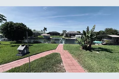 145 SE 32nd St, Cape Coral, FL 33904 - Photo 29