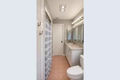 145 SE 32nd St, Cape Coral, FL 33904 - Photo 13