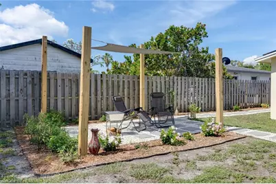 4855 West Dr, Fort Myers, FL 33907 - Photo 21