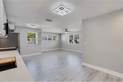 4855 West Dr, Fort Myers, FL 33907 - Photo 9