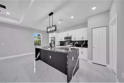 885 Barcia St E, Lehigh Acres, FL 33974 - Photo 5