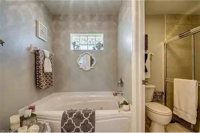 1621 NE 5th Ter, Cape Coral, FL 33909 - Photo 25