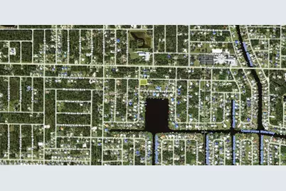 18371 Robinson Ave, Port Charlotte, FL 33948 - Photo 3