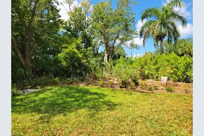 603 McGregor Park Cir, Fort Myers, FL 33908 - Photo 23