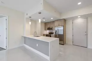 26589 Rosewood Pointe Dr, Bonita Springs, FL 34135 - Photo 5