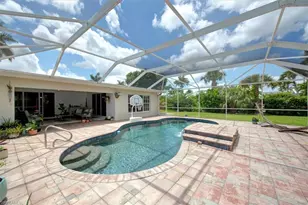991 Aqua Ln, Fort Myers, FL 33919 - Photo 29
