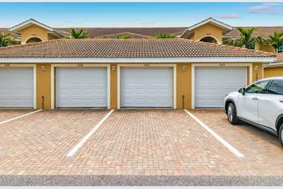 1051 Winding Pines Cir #105, Cape Coral, FL 33909 - Photo 23