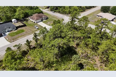 1406 W 10th St, Lehigh Acres, FL 33972 - Photo 7