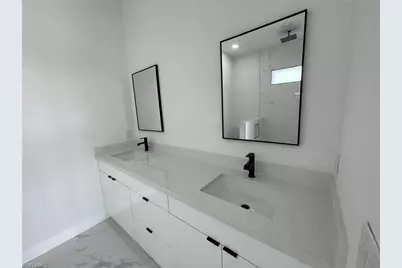 1319 NW 15th Ave, Cape Coral, FL 33993 - Photo 7