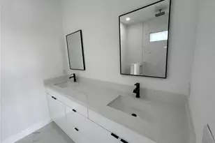 1319 NW 15th Ave, Cape Coral, FL 33993 - Photo 7
