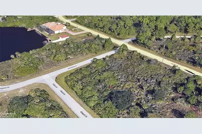 2298 McPhearson Dr, Port Charlotte, FL 33953 - Photo 3