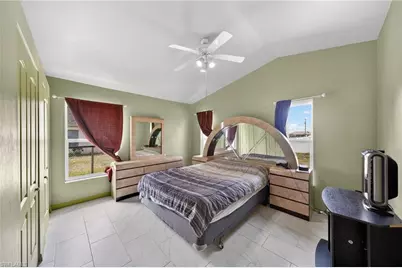1017 NW 15th St, Cape Coral, FL 33993 - Photo 11