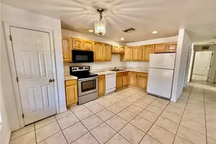 4718/4720 Golfview Blvd, Lehigh Acres, FL 33973 - Photo 7