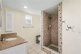 3314 SE 11th Ave, Cape Coral, FL 33904 - Photo 15