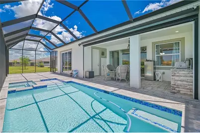 18237 Everson Miles Cir, North Fort Myers, FL 33917 - Photo 3