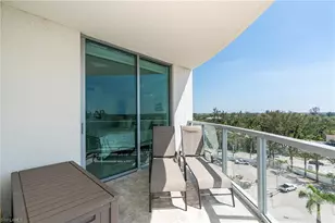 3000 Oasis Grand Blvd, Fort Myers, FL 33916 - Photo 15