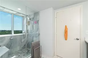 3000 Oasis Grand Blvd, Fort Myers, FL 33916 - Photo 13