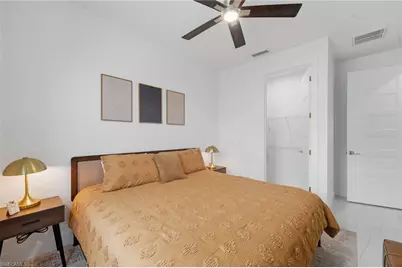 2530 SW 4th Pl, Cape Coral, FL 33914 - Photo 23