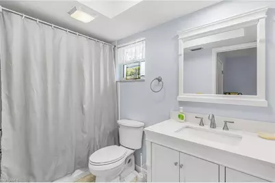 3122 SE 22nd Pl, Cape Coral, FL 33904 - Photo 17