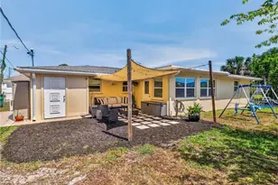 258 Reading St NW, Port Charlotte, FL 33952 - Photo 31
