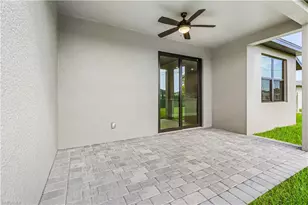 825 SW 9th Ct, Cape Coral, FL 33991 - Photo 11