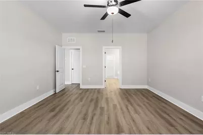 1524 SW 29th St, Cape Coral, FL 33914 - Photo 9