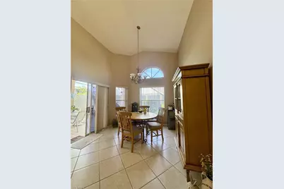13648 Admiral Ct, Fort Myers, FL 33912 - Photo 9