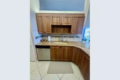 13648 Admiral Ct, Fort Myers, FL 33912 - Photo 5