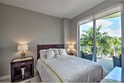 3000 Oasis Grand Blvd #407, Fort Myers, FL 33916 - Photo 11