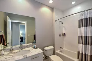 3000 Oasis Grand Blvd, Fort Myers, FL 33916 - Photo 21