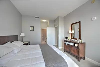 3000 Oasis Grand Blvd #407, Fort Myers, FL 33916 - Photo 13