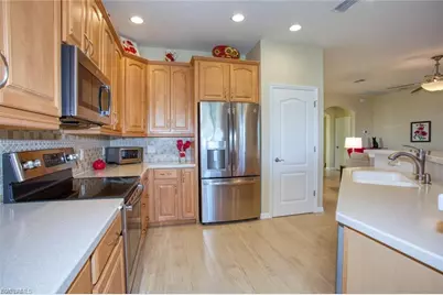 2474 Blackburn Cir, Cape Coral, FL 33991 - Photo 3