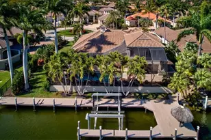 5711 Yardarm Ct, Cape Coral, FL 33914 - Photo 49